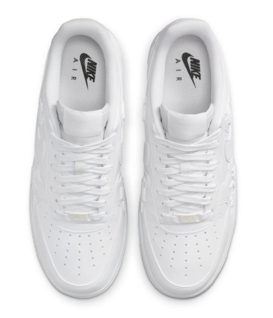 Nike Air Force 1 '07 Triple White Sneakers